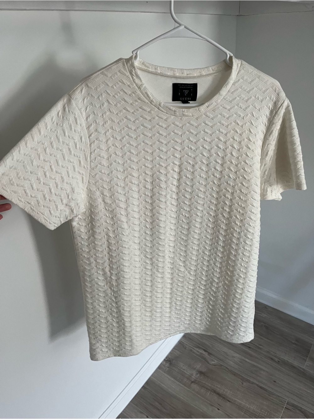 GUESS Men's Cream Textured Short Sleeve Crew Tee